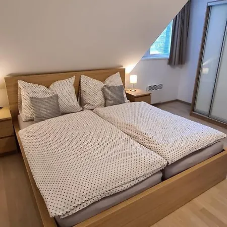 - M20 Appartement Horní Mísečky